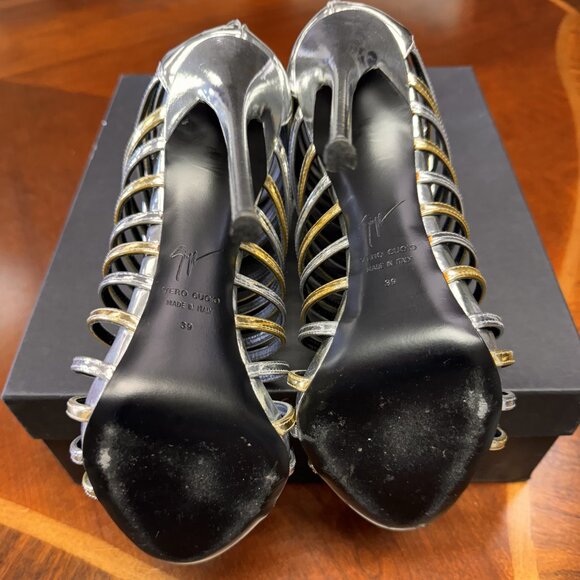 Amazing Giuseppe Zanotti Gold & Silver Gladiator Sandals EU 39 EUC - Picture 5 of 9